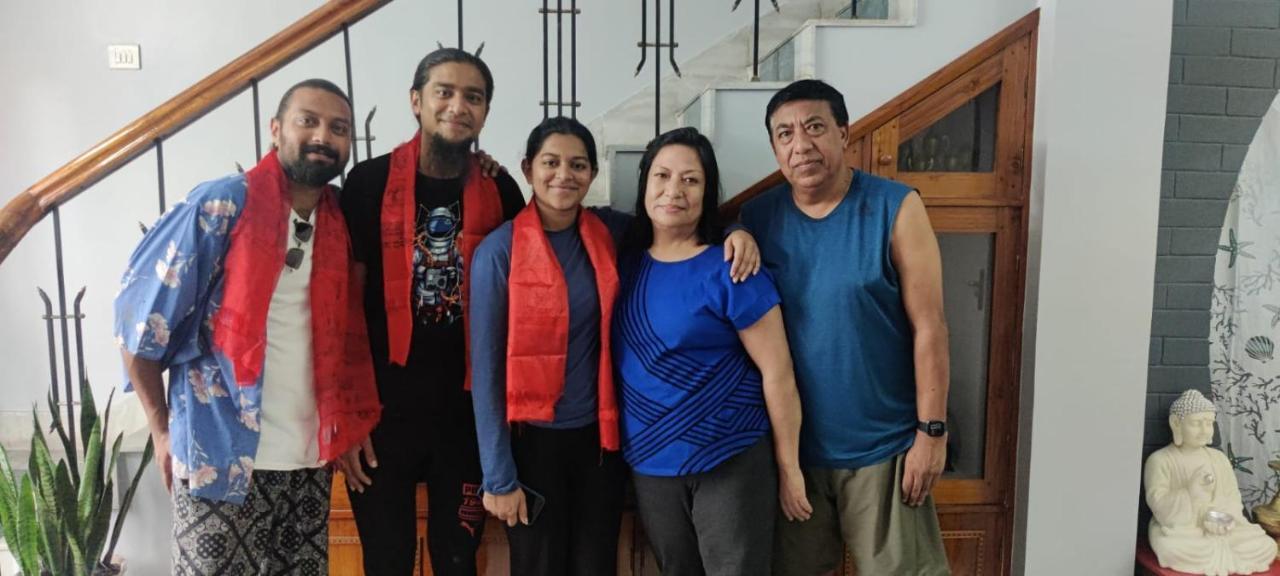 Newa House Homestay Siliguri Buitenkant foto